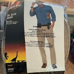 Spirit Jurassic Park Explorer Costume with Blue Shirt